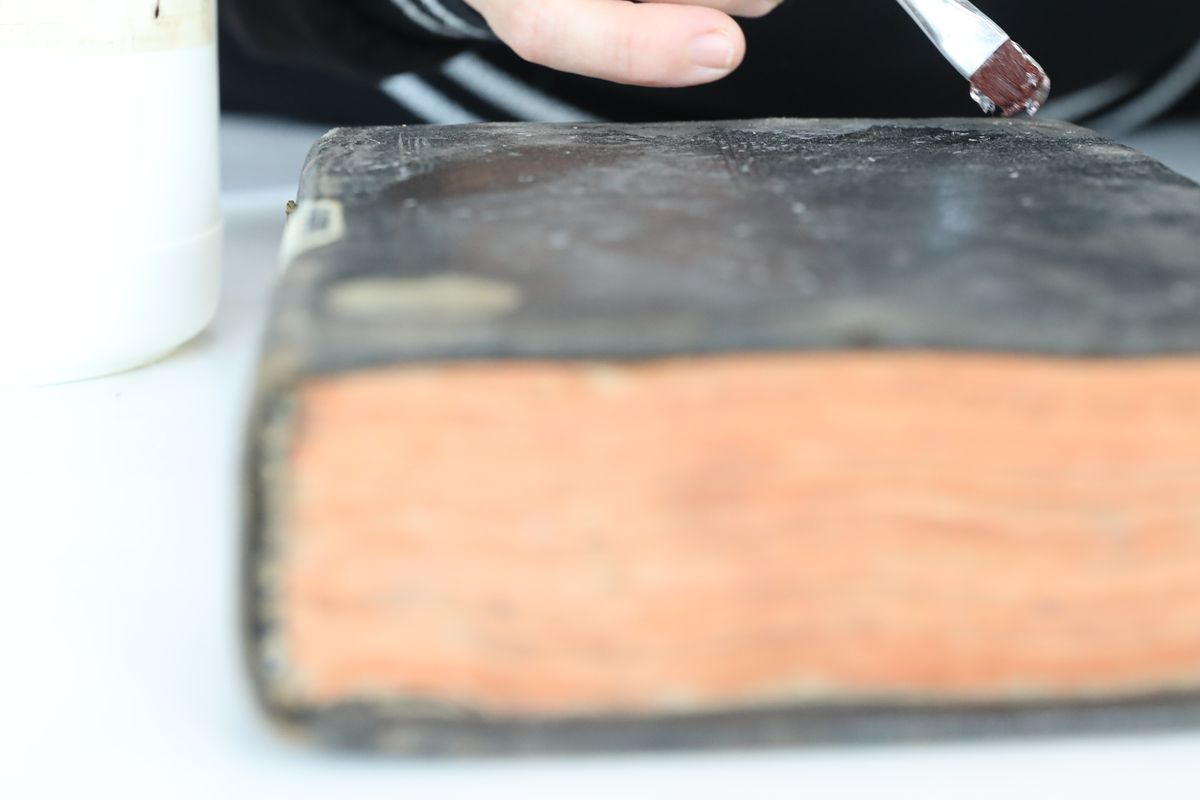 Cleaning a leather cover